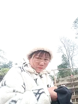 alycen online show from February 10, 2:59 am