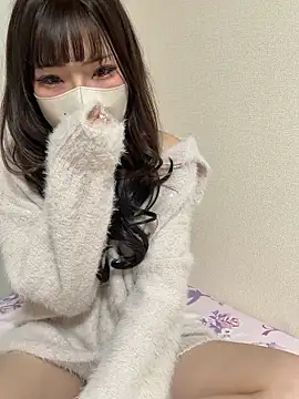 Snapshot of ri_wan chatting on February 18, 2:35 pm ri wan online show from February 18, 2:35 pm