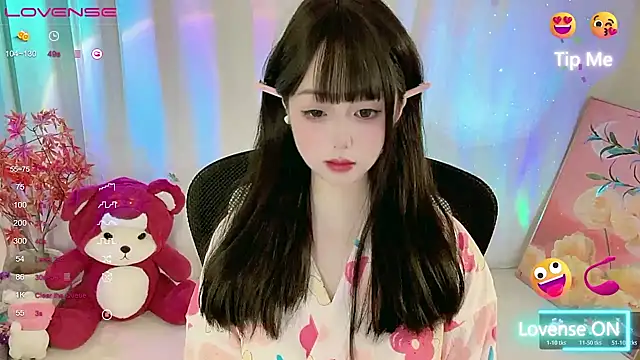 CLaire-5 online show from April 4, 7:00 pm