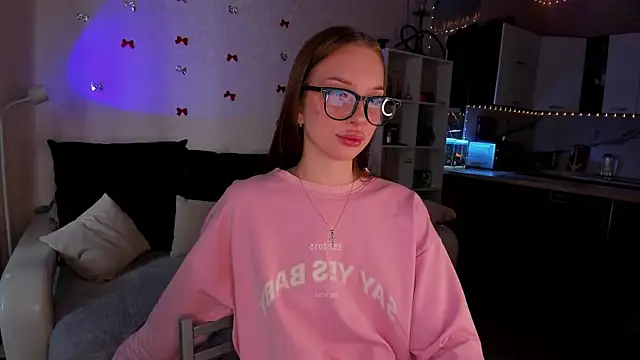 LababyAlice online show from January 12, 5:12 am