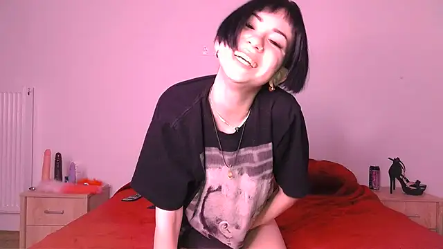 Marley Queen online show from February 25, 1:10 pm