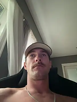 biigballs4u online show from January 11, 5:51 pm