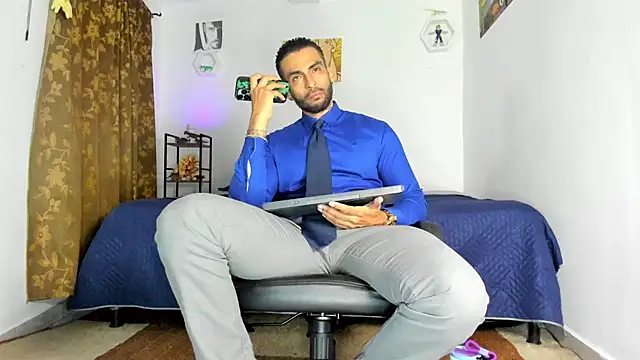 Yafir-Jafet online show from January 17, 11:30 pm