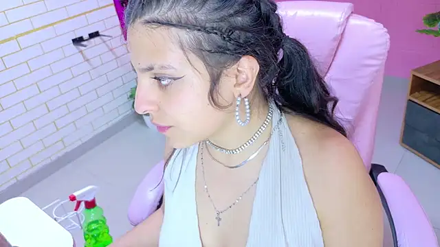 millybell303av online show from March 21, 5:38 pm