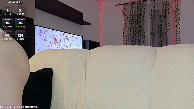 Xxxhoneyxx online show from February 18, 1:01 am