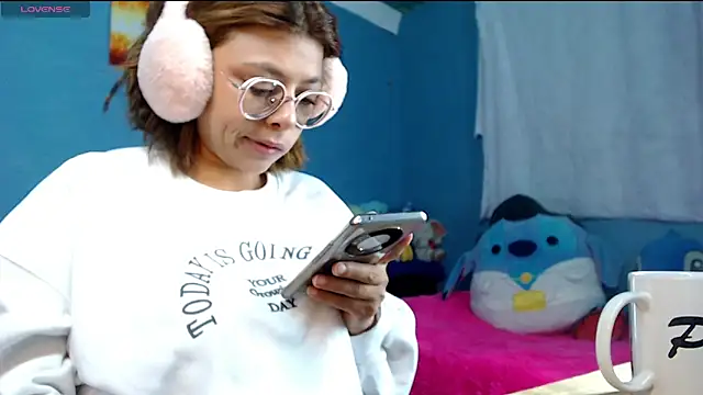 Snapshot of Princess_Venus chatting on January 9, 6:27 am Princess Venus online show from January 9, 6:27 am