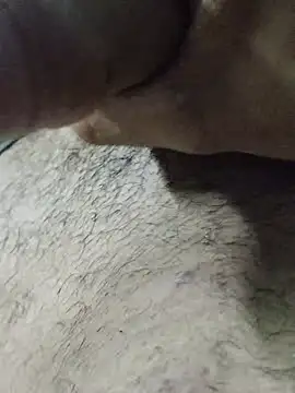 Snapshot of AlejandreBy chatting on May 17, 9:55 pm AlejandreBy online show from May 17, 9:55 pm