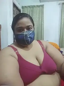 momo loves online show from August 1, 6:23 am