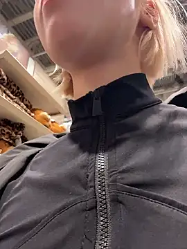 AshleyMur online show from January 11, 3:33 am