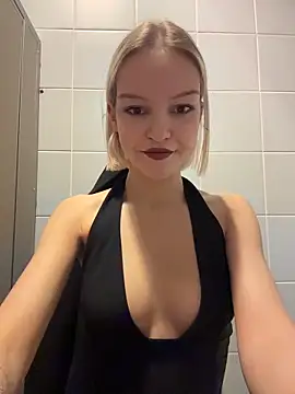 AshleyMur online show from March 29, 6:46 am