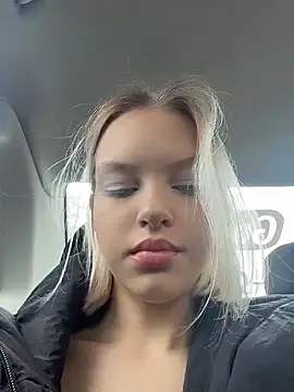 AshleyMur online show from May 30, 6:32 am