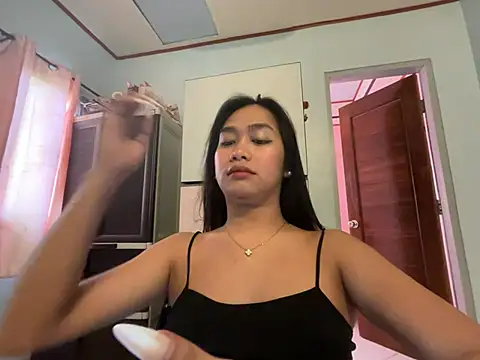 Mira Janee online show from February 7, 3:43 am