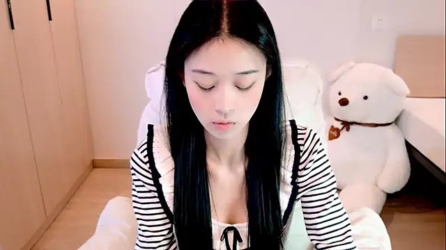 Snapshot of iiiiiiiiiu chatting on January 12, 3:12 am iiiiiiiiiu online show from January 12, 3:12 am