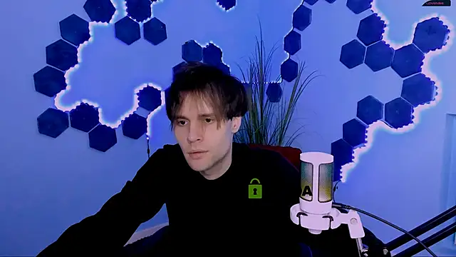 Snapshot of mister_alex_ chatting on March 29, 8:58 am mister alex online show from March 29, 8:58 am