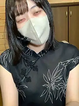 Snapshot of minami_room chatting on March 19, 12:09 pm minami room online show from March 19, 12:09 pm