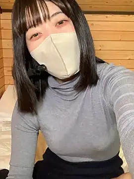 Snapshot of minami_room chatting on March 25, 7:14 am minami room online show from March 25, 7:14 am