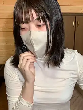 Snapshot of minami_room chatting on March 26, 12:33 pm minami room online show from March 26, 12:33 pm