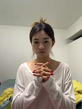 Snapshot of Xiaojuzi- chatting on June 10, 1:43 pm Xiaojuzi- online show from June 10, 1:43 pm