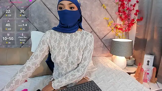  Tariq online show from July 10, 12:30 pm