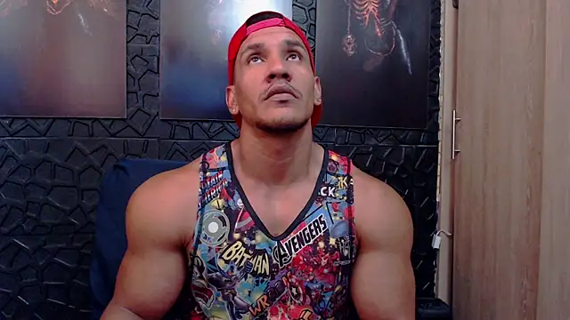 Snapshot of viktor_herrera chatting on March 12, 7:09 pm viktor herrera online show from March 12, 7:09 pm
