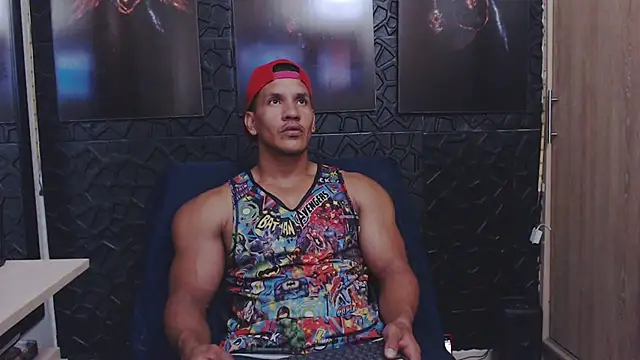 Snapshot of viktor_herrera chatting on May 12, 5:21 pm viktor herrera online show from May 12, 5:21 pm