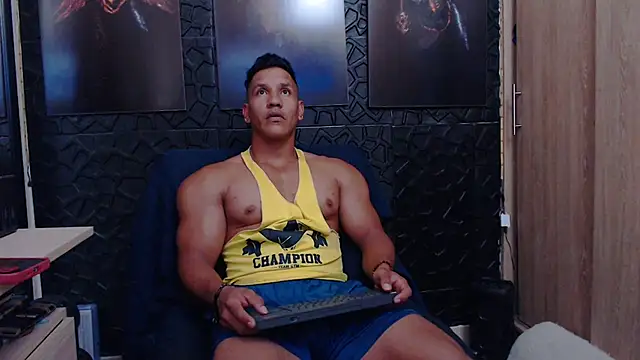 viktor herrera online show from June 25, 6:56 pm