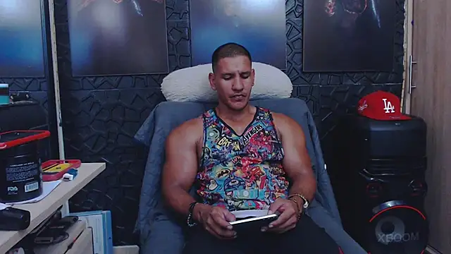 viktor herrera online show from July 28, 6:42 pm