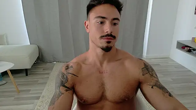 Master Lukas online show from June 15, 2:08 pm