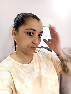 Sweett Lu online show from February 13, 4:25 pm