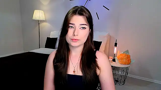 Snapshot of a_dorable chatting on April 21, 1:39 pm a dorable online show from April 21, 1:39 pm