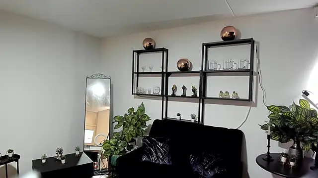 Sacred Sin Room online show from March 20, 1:16 pm