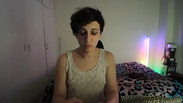 HoneyValentine online show from June 13, 7:56 pm