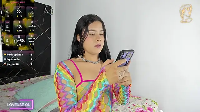 Snapshot of Skarleth_queen chatting on March 11, 3:34 am Skarleth queen online show from March 11, 3:34 am