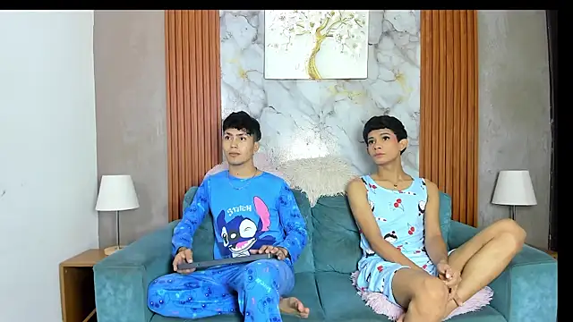 AVENGER BOYS2026 online show from July 16, 7:31 pm