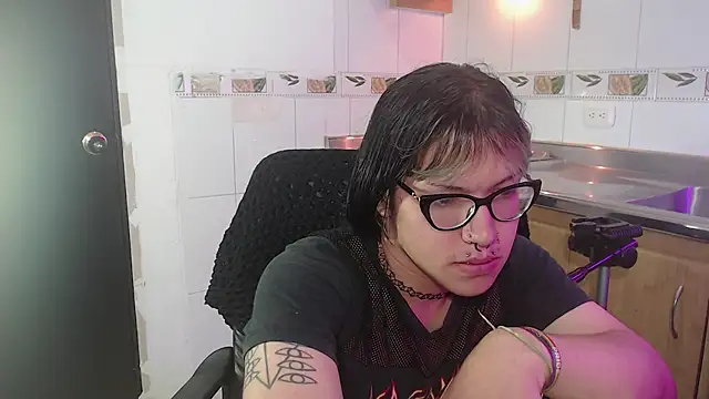 lilith ayanami online show from June 9, 1:34 pm