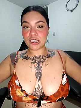 brenda palacio online show from March 25, 3:01 am