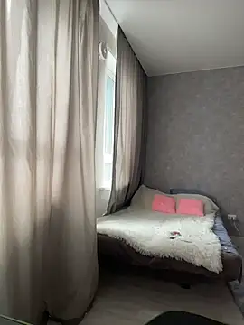 Snapshot of Adele_Shy_ chatting on March 27, 8:26 am Adele Shy online show from March 27, 8:26 am