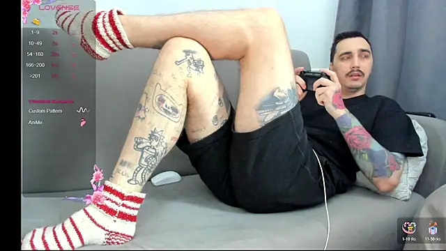 The school neighbor online show from January 19, 7:23 am