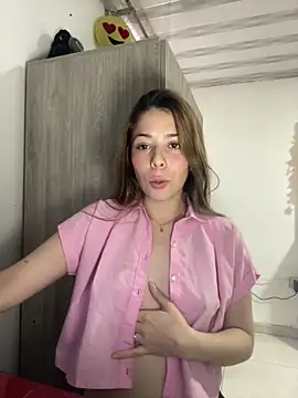 Snapshot of NatalyPinky chatting on March 22, 10:35 pm NatalyPinky online show from March 22, 10:35 pm