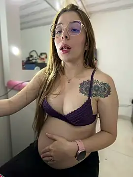 NatalyPinky online show from June 26, 10:03 pm