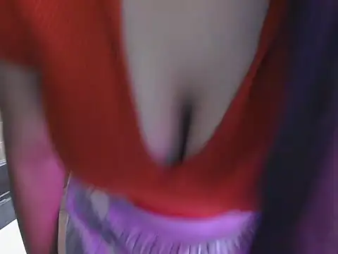 Snapshot of sweet_riyaaa chatting on July 3, 2:29 am sweet riyaaa online show from July 3, 2:29 am