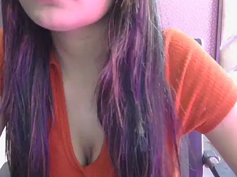 Snapshot of sweet_riyaaa chatting on July 7, 2:14 am sweet riyaaa online show from July 7, 2:14 am