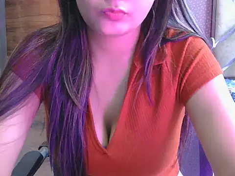 Snapshot of sweet_riyaaa chatting on July 13, 4:26 am sweet riyaaa online show from July 13, 4:26 am