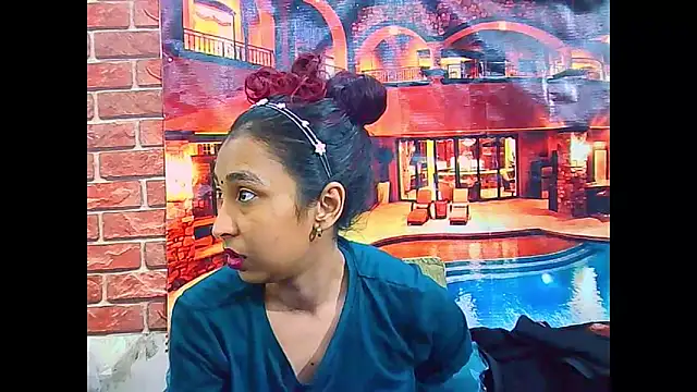 IndianSexyButt online show from June 4, 5:57 am