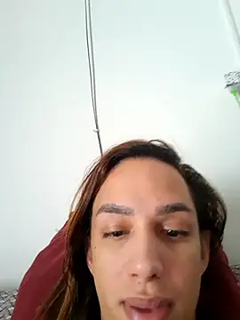 Snapshot of ofjuliaa chatting on February 26, 7:35 pm ofjuliaa online show from February 26, 7:35 pm