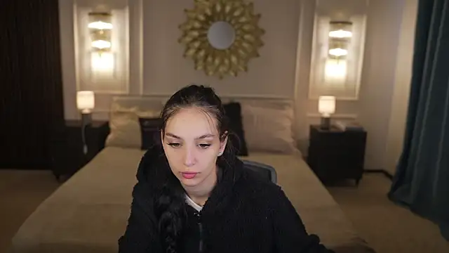 Snapshot of Mila_Rose054 chatting on July 18, 7:12 am Mila Rose054 online show from July 18, 7:12 am