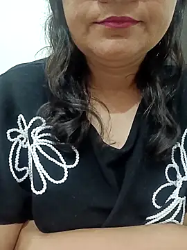 Snapshot of piryasharma005 chatting on February 23, 7:28 am piryasharma005 online show from February 23, 7:28 am