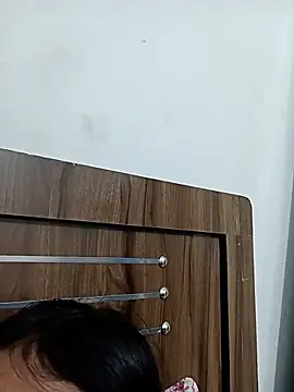 Snapshot of piryasharma005 chatting on March 4, 11:00 pm piryasharma005 online show from March 4, 11:00 pm