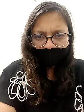 Snapshot of piryasharma005 chatting on March 5, 11:23 pm piryasharma005 online show from March 5, 11:23 pm