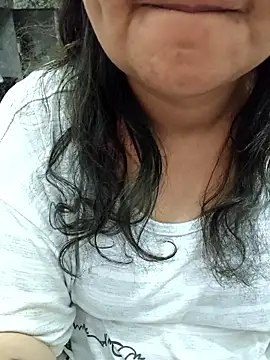 Snapshot of piryasharma005 chatting on March 11, 7:53 pm piryasharma005 online show from March 11, 7:53 pm